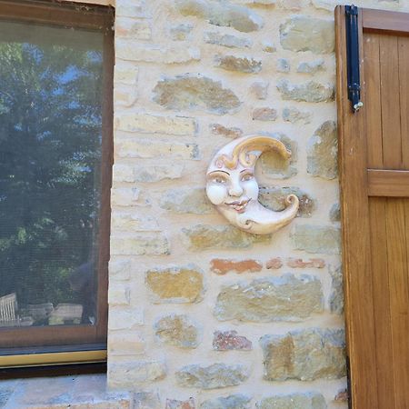 La Mela Rosa Bed & Breakfast Amandola Exterior photo